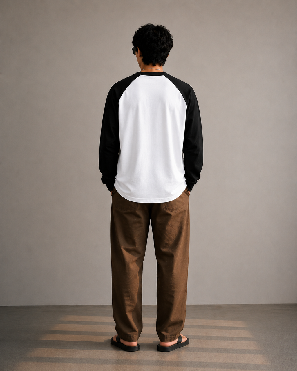 Raglan TEE